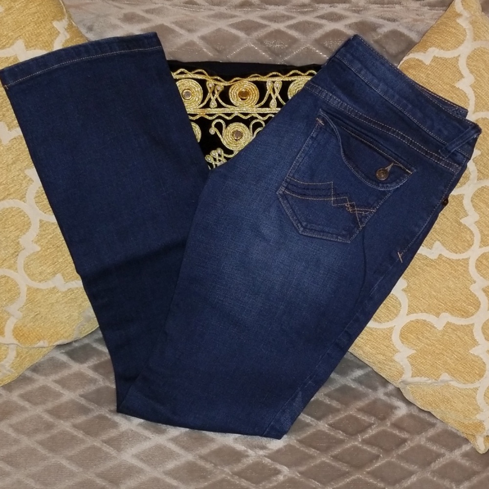 dELiA*s Reese Dark Wash Straight Leg Jeans
